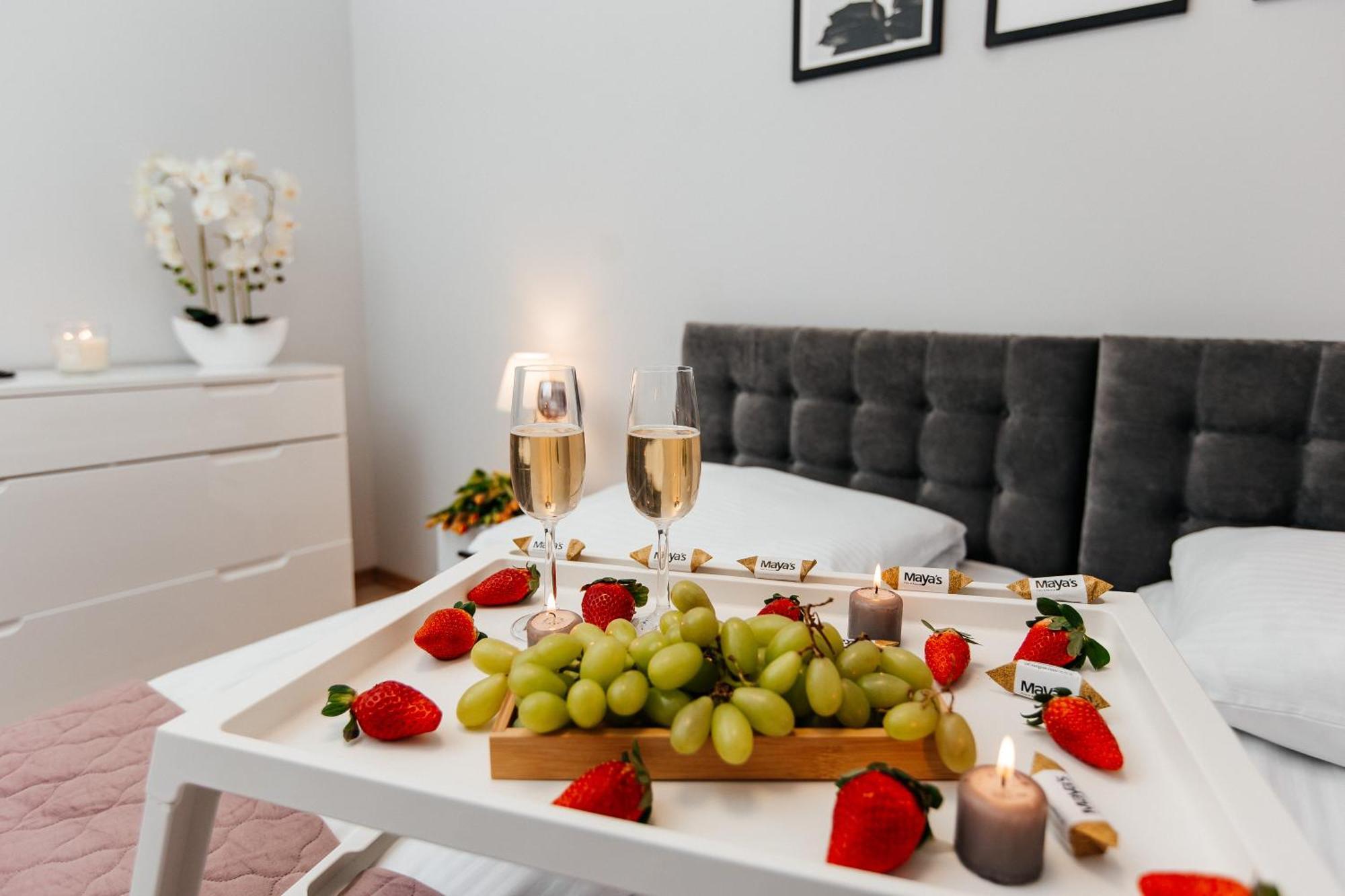 Maya'S Flats & Resorts 42 - Swietej Barbary Gdańsk Zewnętrze zdjęcie