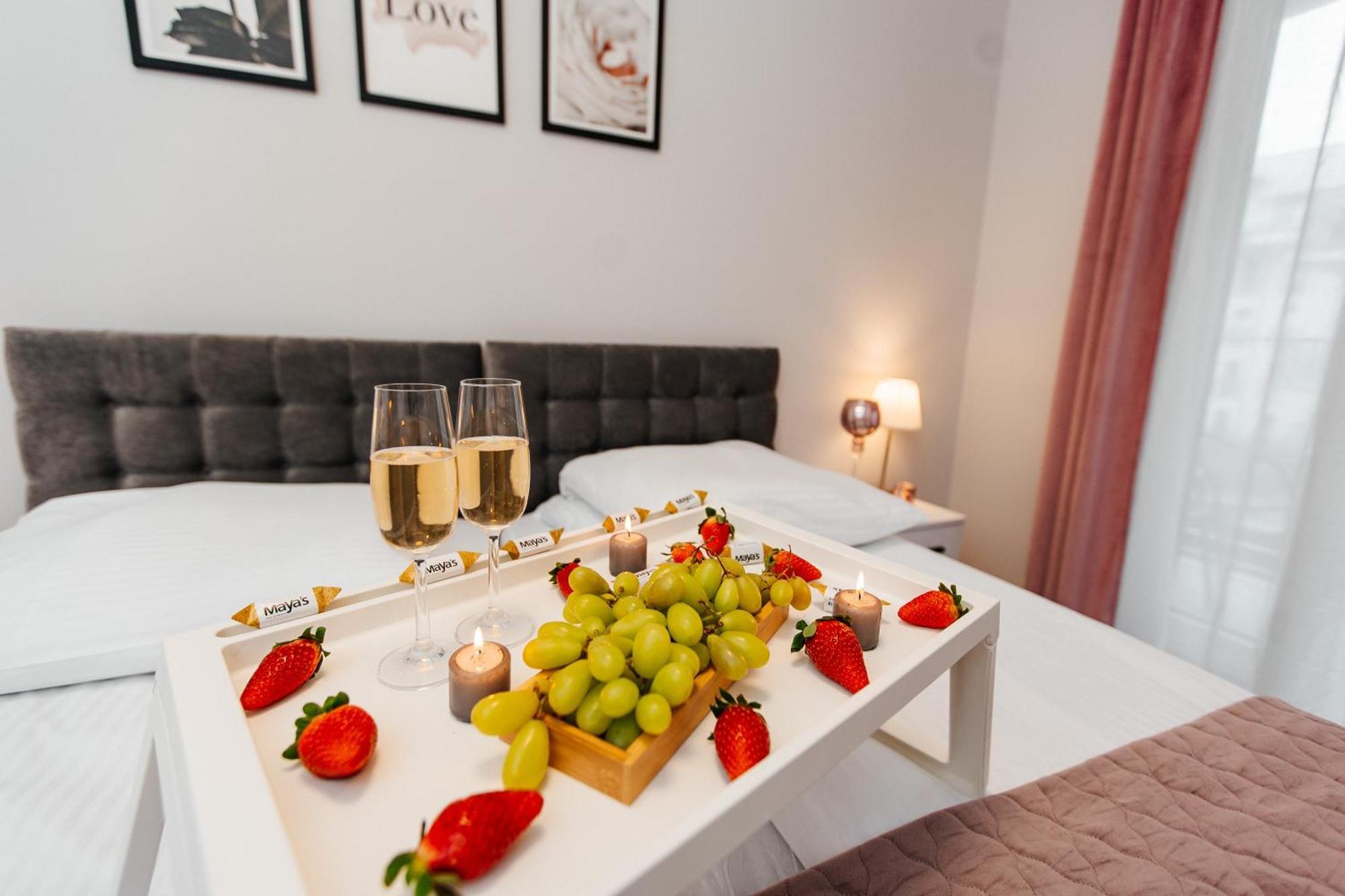 Maya'S Flats & Resorts 42 - Swietej Barbary Gdańsk Zewnętrze zdjęcie